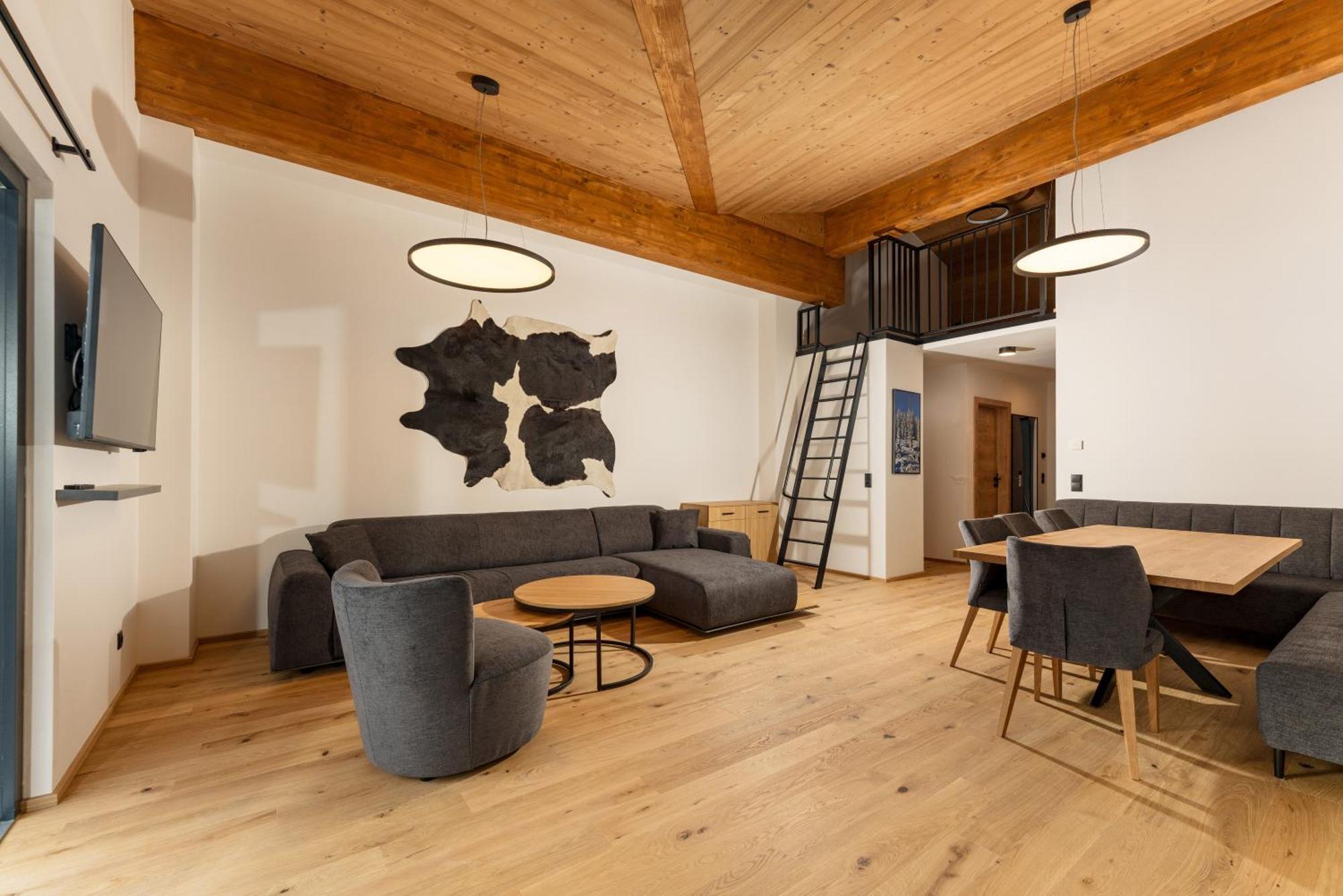 Pure Alpine Suites Schladming Exterior photo