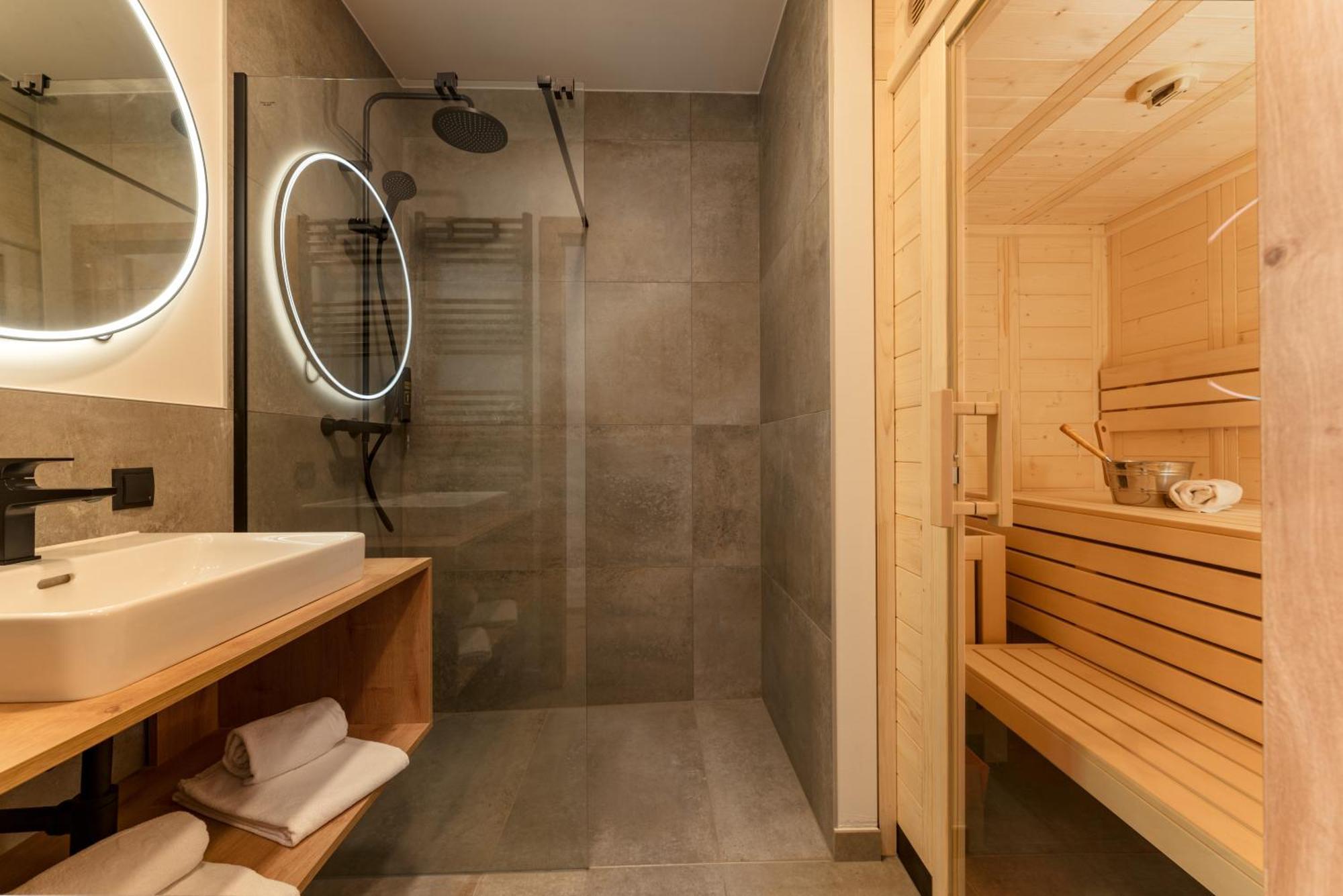 Pure Alpine Suites Schladming Exterior photo